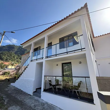 - A Casa Da Avo *