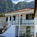 Vakantiehuis - A Casa Da Avo *