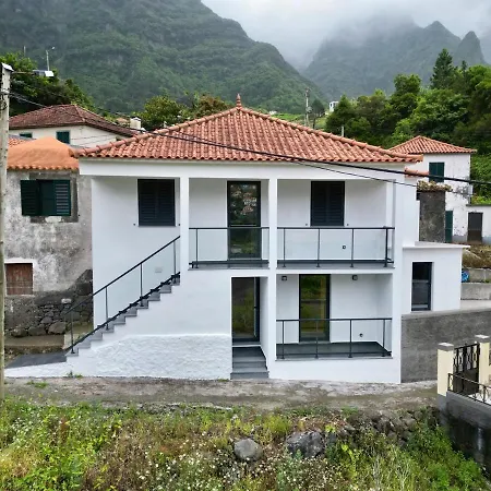 - A Casa Da Avo * São Vicente