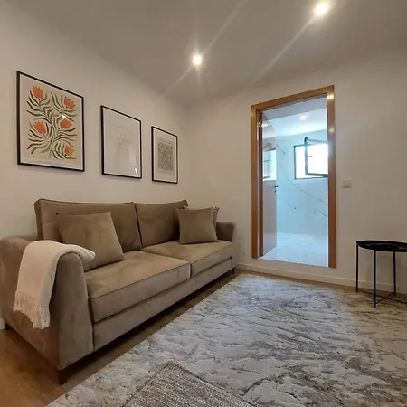 - A Casa Da Avo * São Vicente