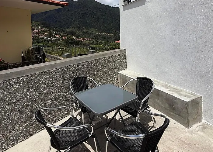 - A Casa Da Avo São Vicente